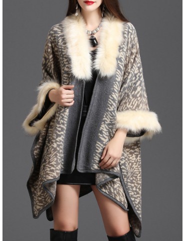 Women Leopard Printed Faux Fur Collar Knitted Coats