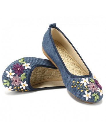 Big Size Flower Print National Wind Slip On Flat Shoes