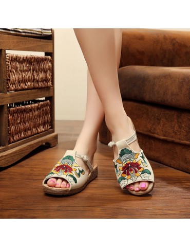 Embroidery Pattern National Wind Hollow Out Slip On Flat Sandals